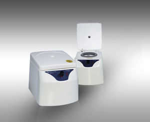 laboratory centrifuge / bench-top / compact / fixed-angle