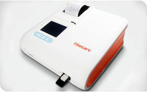 portable POC reader / multiparametric / blood / immunofluorescence