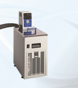 bench-top laboratory chiller / heating / immersion