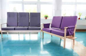 waiting room chair / with armrests