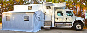 laboratory mobile health vehicle / truck