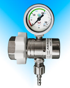 oxygen pressure regulator