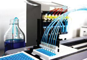 automated media dispenser / laboratory / bench-top