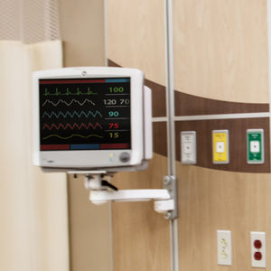 wall-mounted monitor support arm / medical