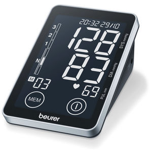 automatic blood pressure monitor / arm / with touchscreen