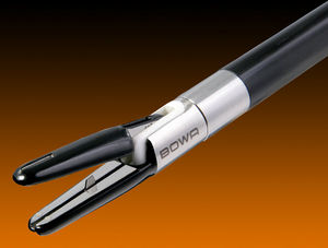 clamp forceps / laparoscopic / vessel-sealing / bipolar