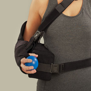 arm sling with shoulder abduction pillow / with waist support strap