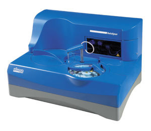 automatic biochemistry analyzer / bench-top / with immunoturbidimetry dosing / random access