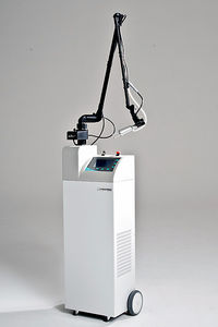 pigmented lesion treatment laser / skin rejuvenation / scar removal / CO2
