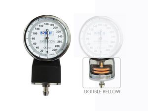 cuff-mounted sphygmomanometer