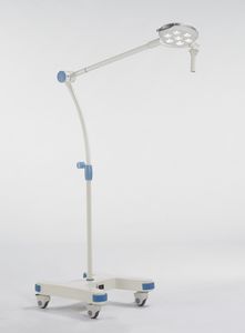 mobile surgical light / LED / battery-powered