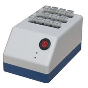 compact block heater / bench-top / for cuvettes