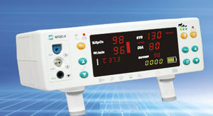 TEMP vital signs monitor / NIBP / SpO2 / compact