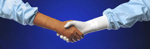 X-ray protective surgical gloves