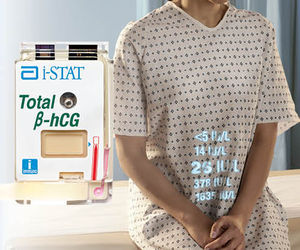pregnancy rapid diagnostic test / β-hCG / whole blood
