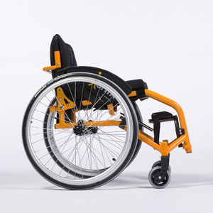 active wheelchair / pediatric