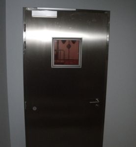 swing door / hospital / laboratory / for healthcare facilities