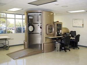 oxygen therapy hyperbaric chamber / fixed / multiplace