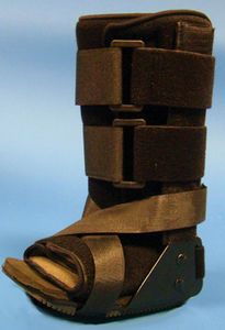 long walker boot / pediatric