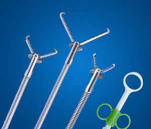 endoscopic forceps / grasping / stainless steel / disposable