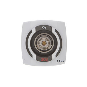 O2 outlet