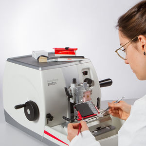 rotary microtome / manual