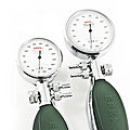 aneroid sphygmomanometer / hand-held / with stethoscope - ERKAtest