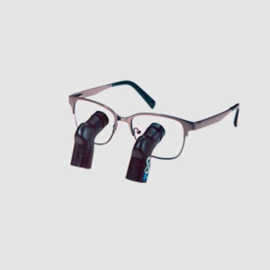 Glassestype binocular loupe Infinity VUE 4.5x Designs for Vision