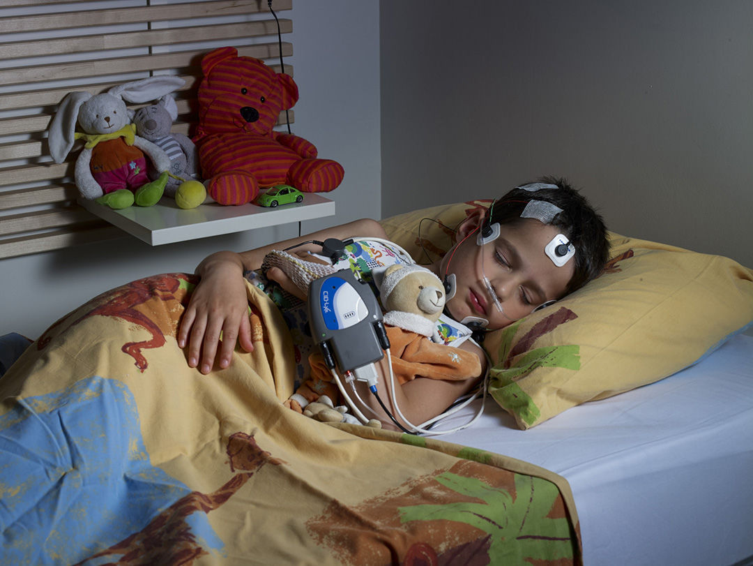 polysomnograph with eeg ambulatory cid lxe cidelec ambulatory eeg