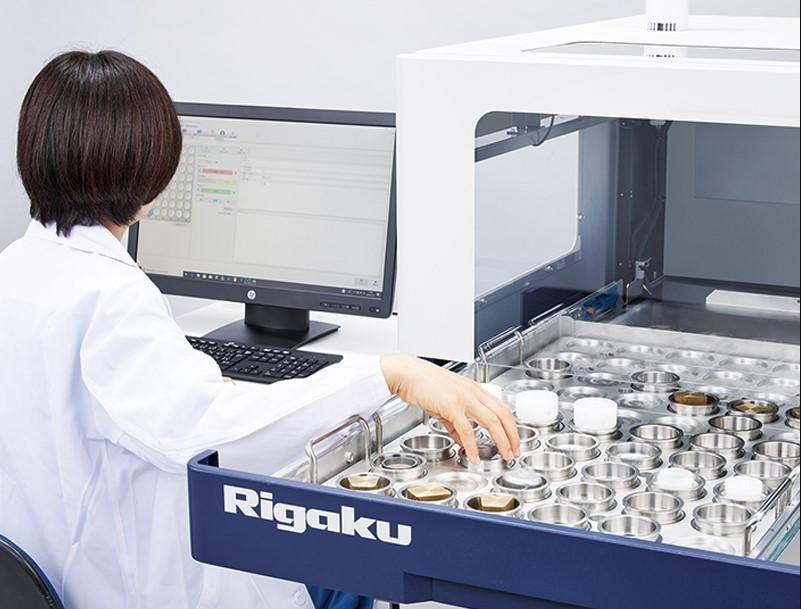 PRIMUS P541＆PRIMUS 8R Rigaku - ZSX Primus IV X-ray Fluorescence (WDXRF