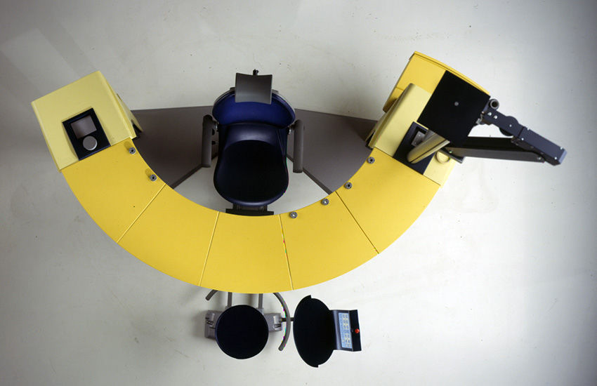 Ophtalmic Workstation With Chair Modular 10 530 540 550 00