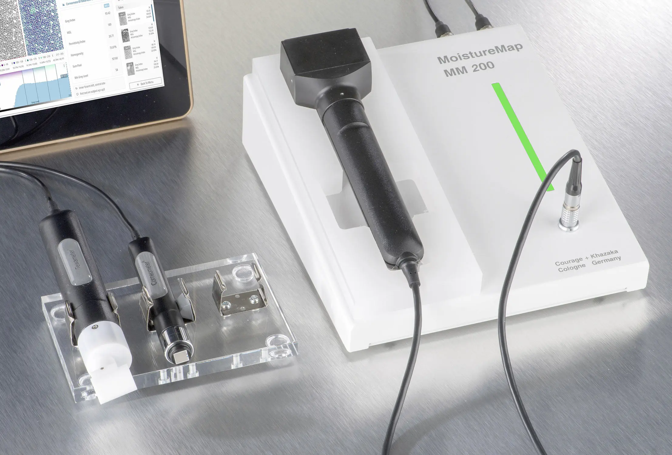 Skin hydration analysis system - MoistureMap MM 200 - Courage +