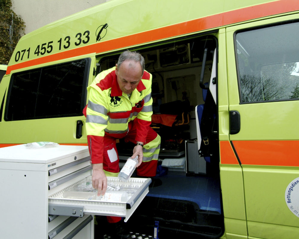 on casters 78.427.110 LISTA 6drawer