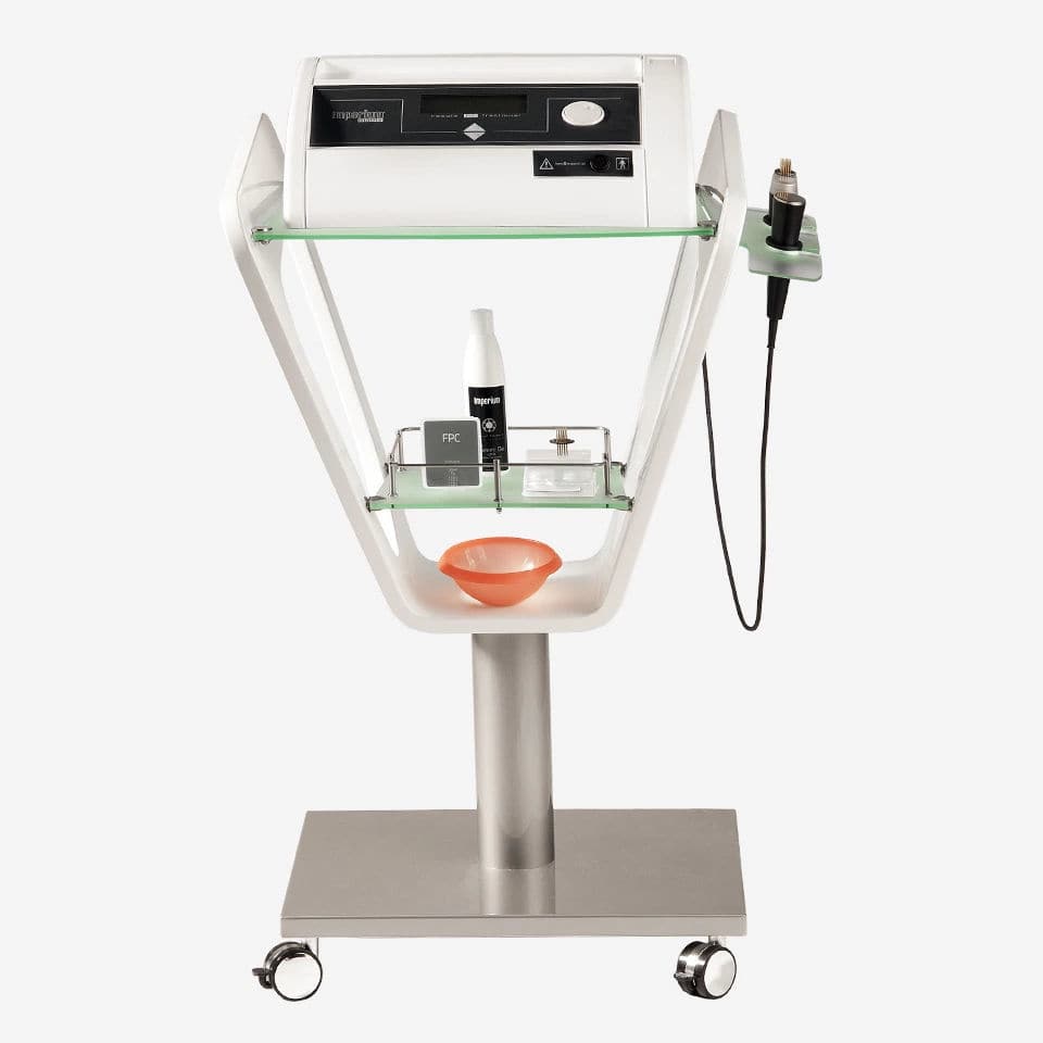 RF microneedling unit - Imperium Matrix - Brera Medical Technologies ...