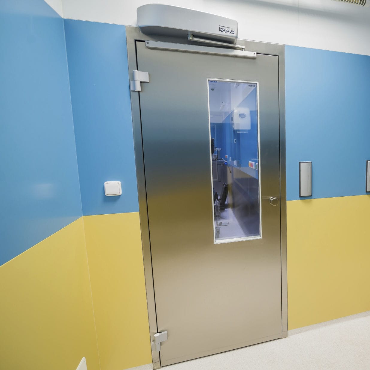 Hospital door G 104.01 FORCLEAN swing / glass / double