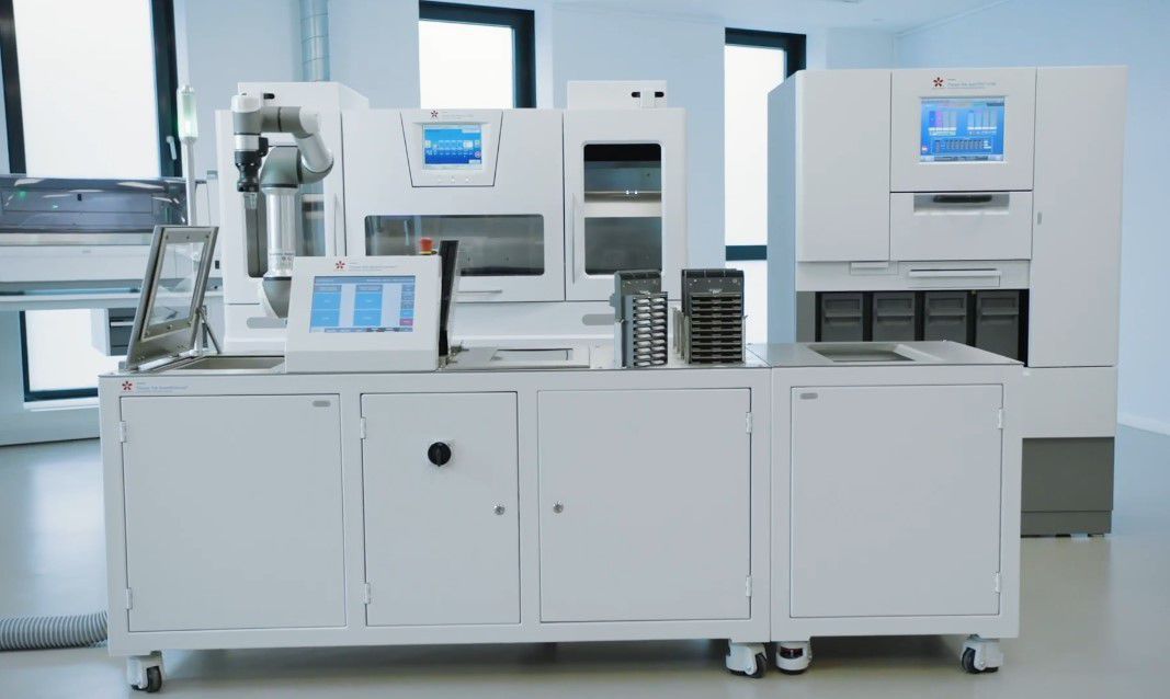 Laboratory robotic arm - Tissue-Tek SmartConnect® - Sakura Finetek