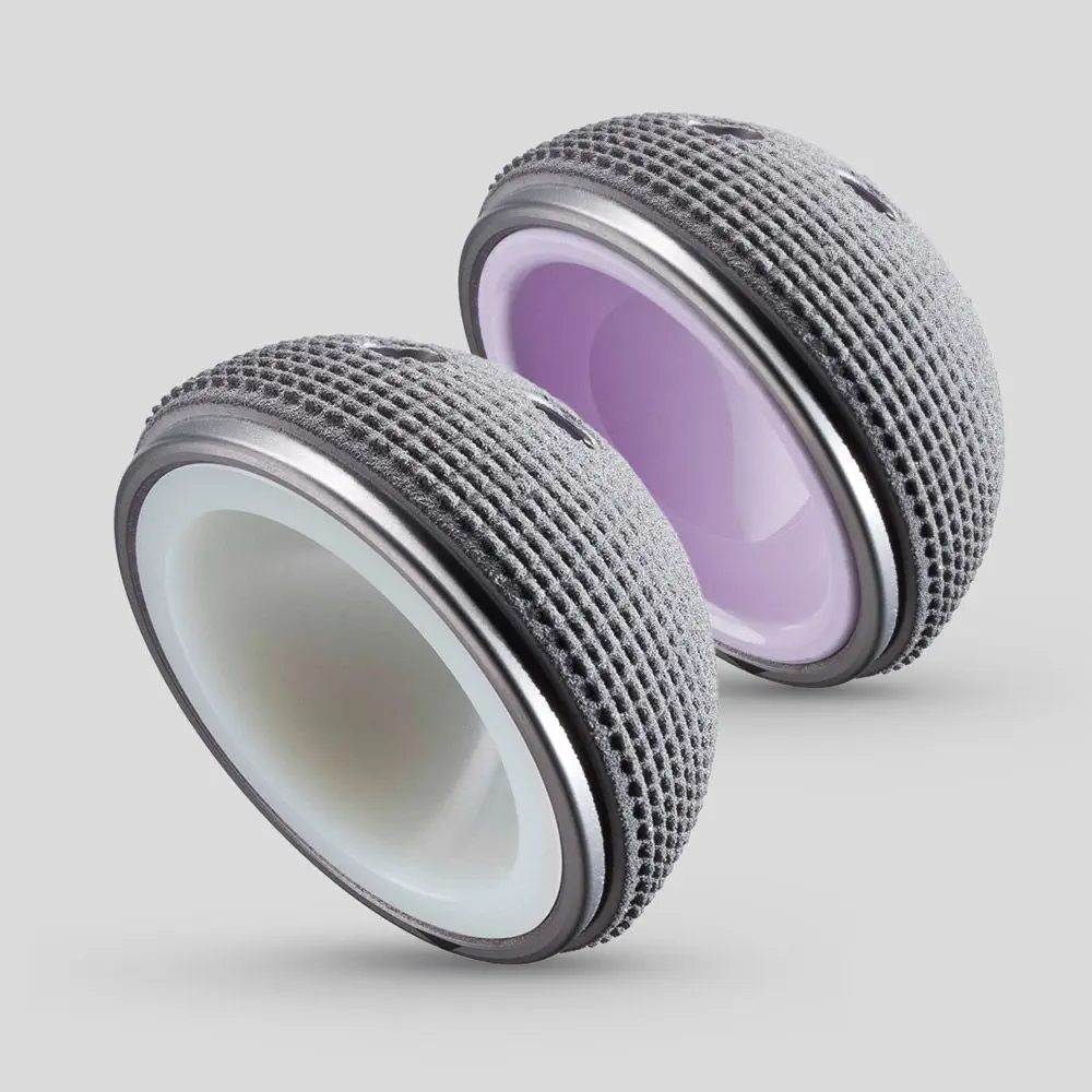 Cementless acetabular prosthesis - Plasmafit® - Aesculap®