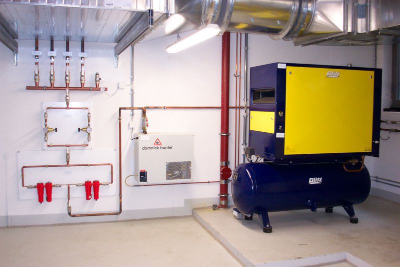 Oxygen supply unit SCHYNS nitrous oxide / wallmounted