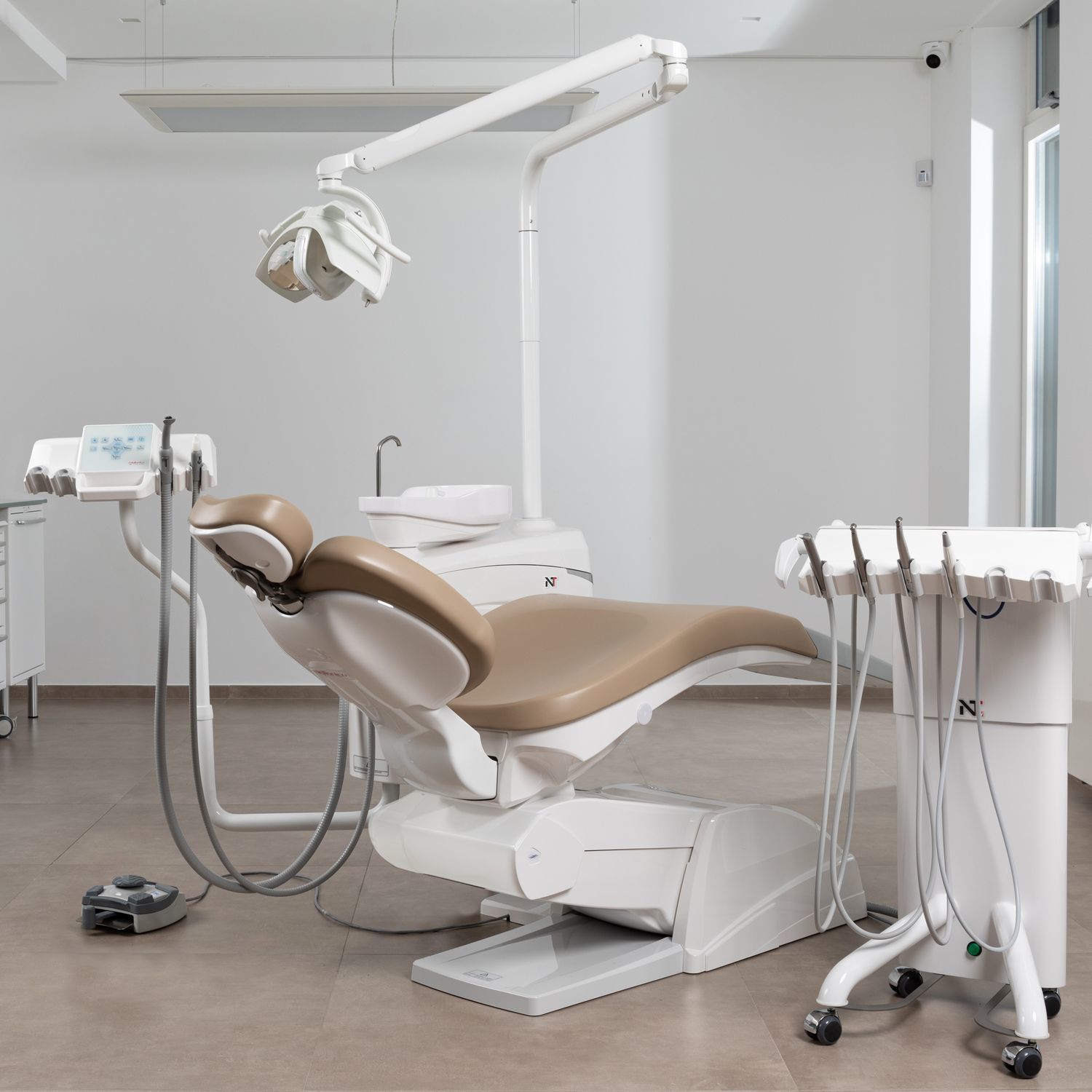 Dental treatment unit with chair NGPC Miglionico mobile / with