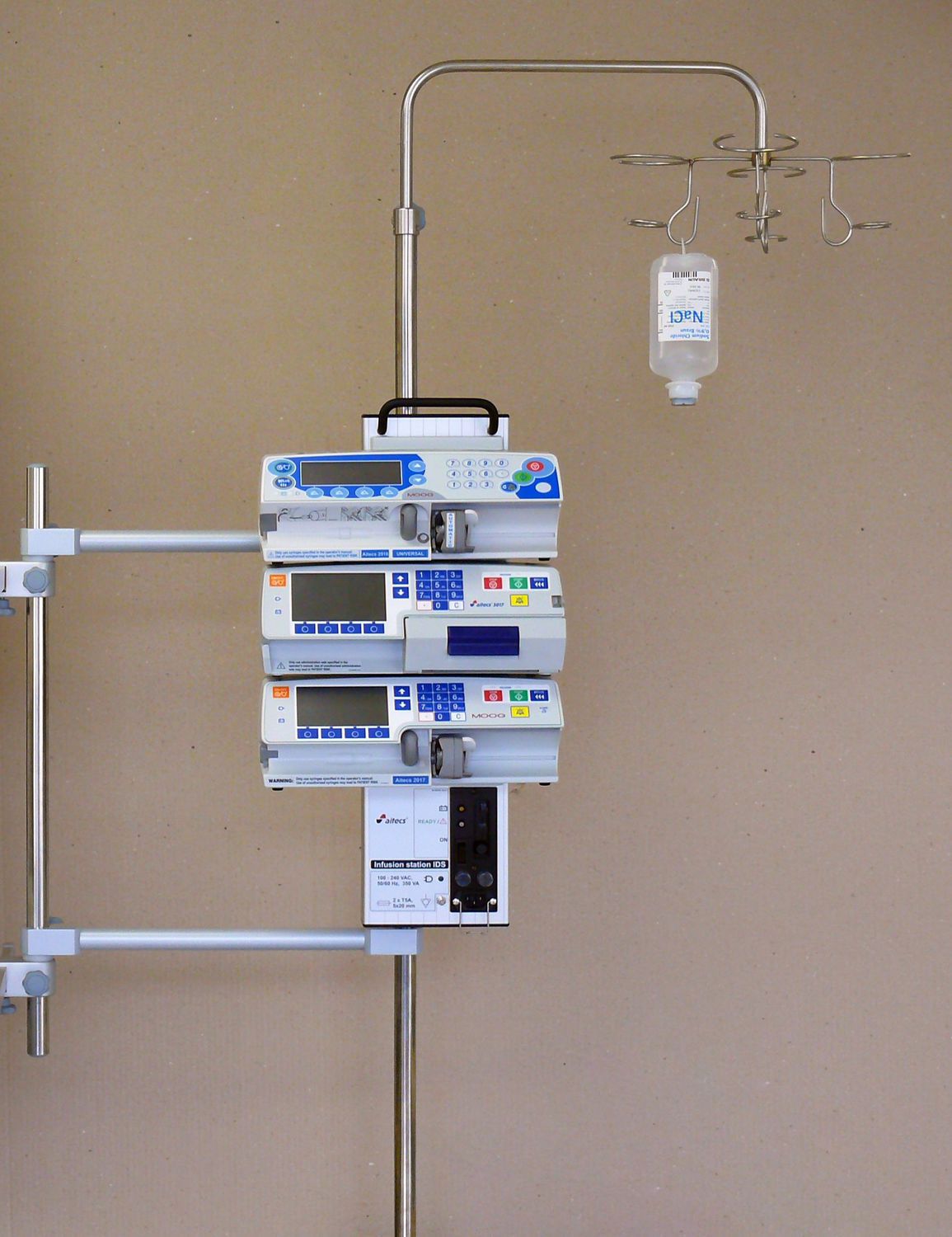 Wall-mounted IV pole - M-IS16 - Medical Technologies LBI - 4-hook / for ...