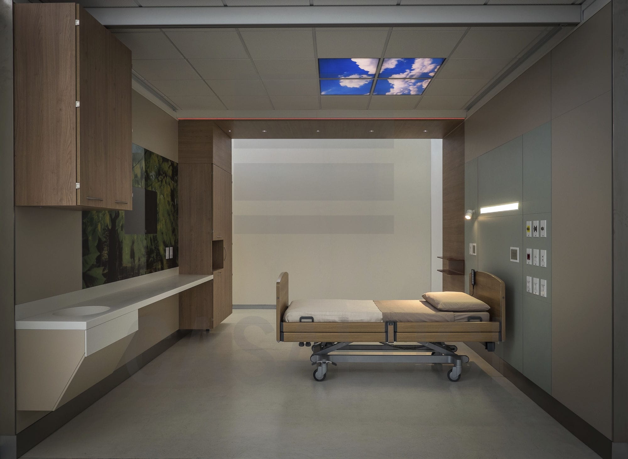 Horizontal bed head unit / wallmounted / vertical / modular PATIENT