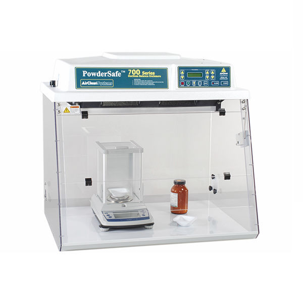 Type A cytotoxic safety / for powder handling / weigh