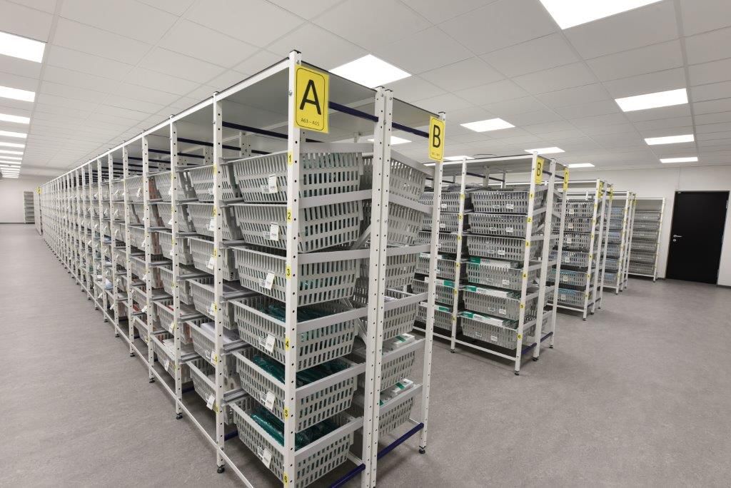 Modular shelving unit MODULiT MATTTEO for pharmacies / for basket storage / for container