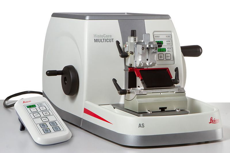 Rotary microtome / semiautomatic HistoCore MULTICUT Leica