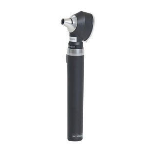 otoscope with speculum