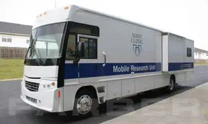 laboratory mobile health vehicle 16762 farber specialty vehicles truck bus