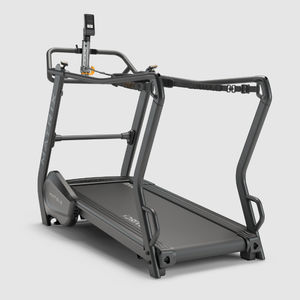 treadmill with handrails