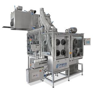 pharmaceutical isolator 1