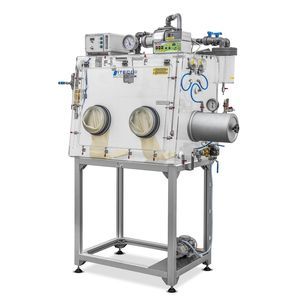 containment glove box 1
