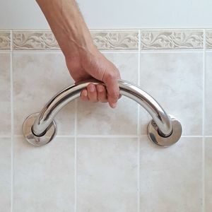 bathroom grab bar 1
